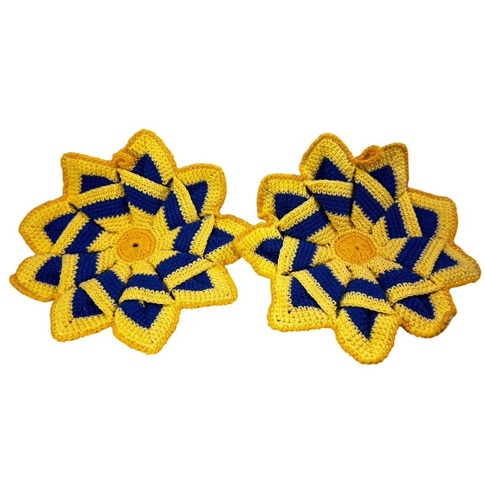 Vintage Handmade Crochet Potholders Set of 2 Yellow Navy‎ Blue Star Spiral 8.5"